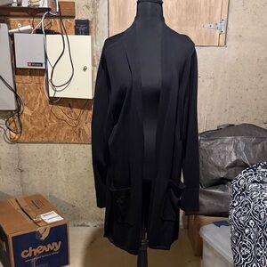 Isaac Mizrahi Black and Pink Trim Cardigan